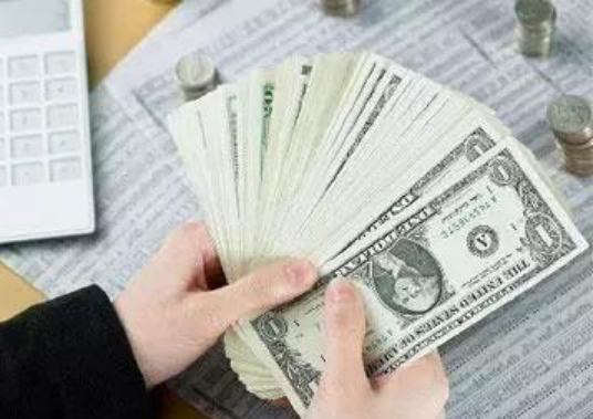 罗浩创业:如果现在月赚10万,是什么样的体验?-爱学网